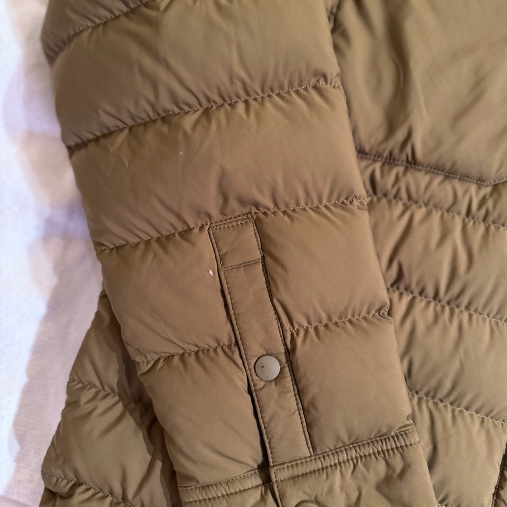 Patagonia Men's silent down shirt jacket - Picture 3 of 8